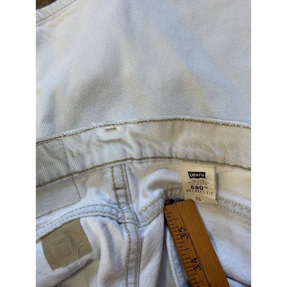 VINTAGE LEVI'S 550 SHORTS RELAXED FIT SIZE 36 10" ORANGE TAB BERMUDA LIGHT WASH - Picture 10 of 10